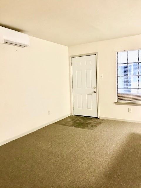Foto del edificio - 810 N Lancaster Ave