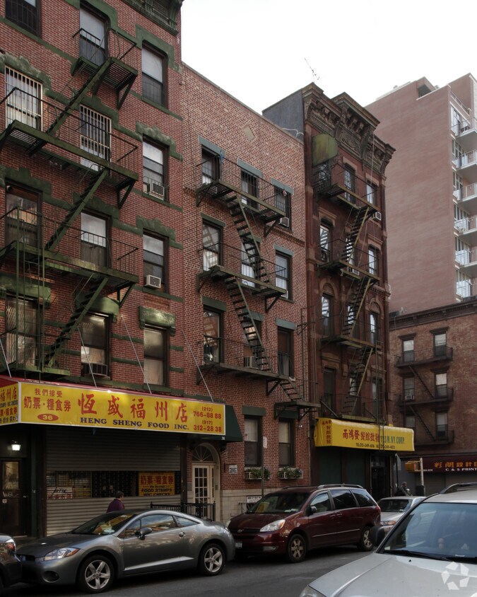 Primary Photo - 38 Market St