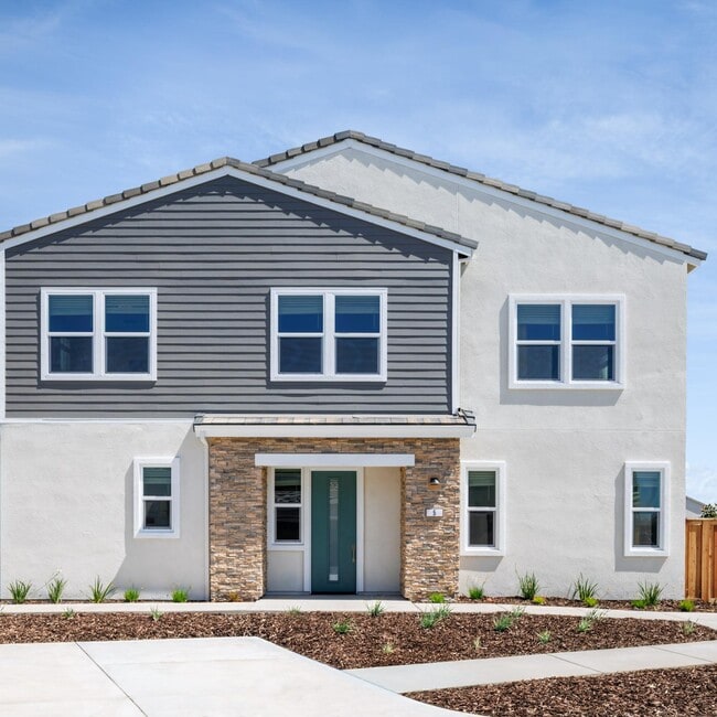 Building Photo - Tricon Delta Shores