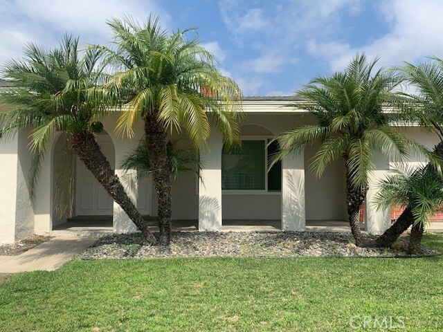 Building Photo - 26271 Tarrasa Ln
