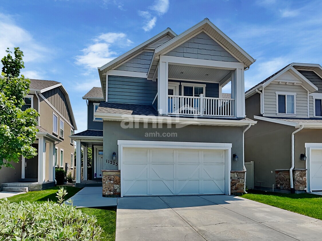 Primary Photo - 11225 S Crescent Oak Way