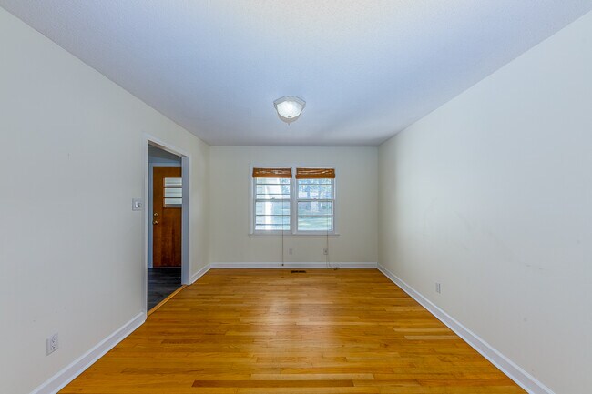 Foto del edificio - 1009 Park Dr