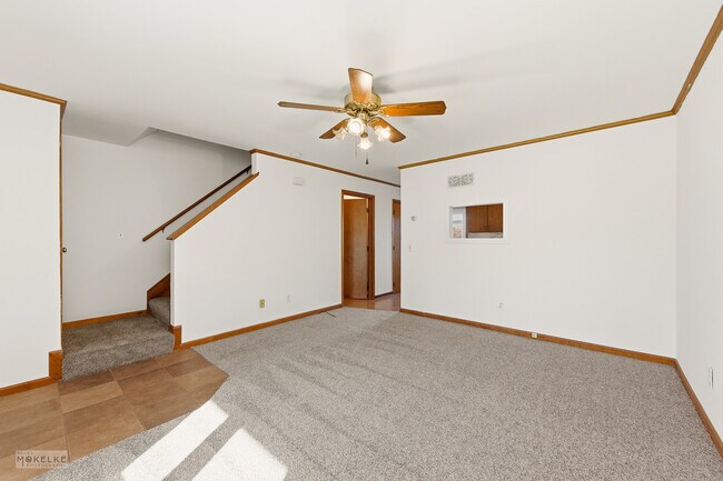 Foto del edificio - 105 Colonial Pkwy