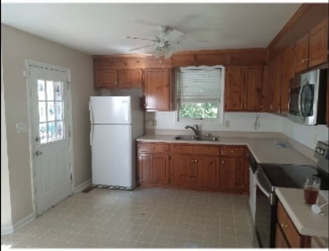 Building Photo - 21207 Fox Maple Ct