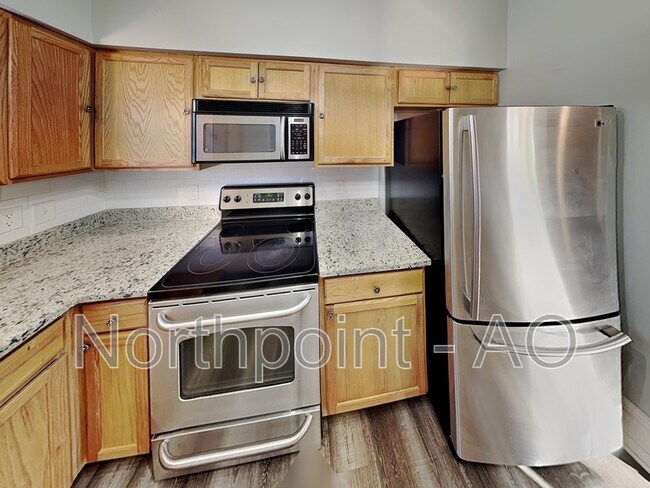Building Photo - 10439 Spindrift Ln