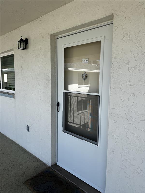 Foto del edificio - 708 S Tamiami Trl