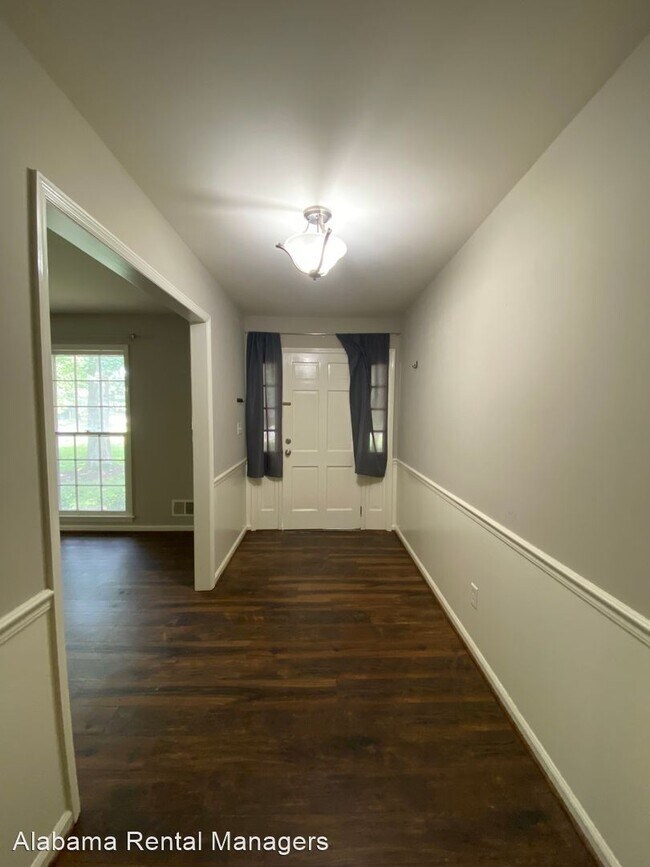 Building Photo - 3 br, 2 bath House - 2509 Ridgebrook Road