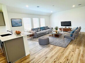 Building Photo - 2627 Olivine Stone Dr