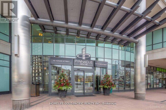 Photo du bâtiment - 12 Yonge St