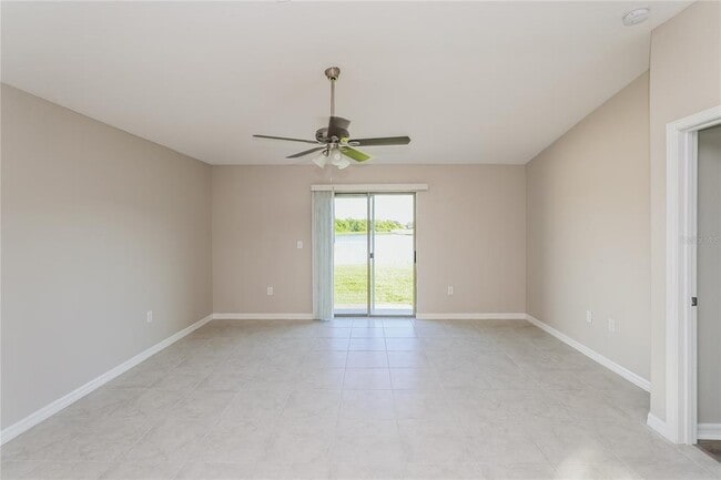 Building Photo - 11805 Blackeyed Susan Dr