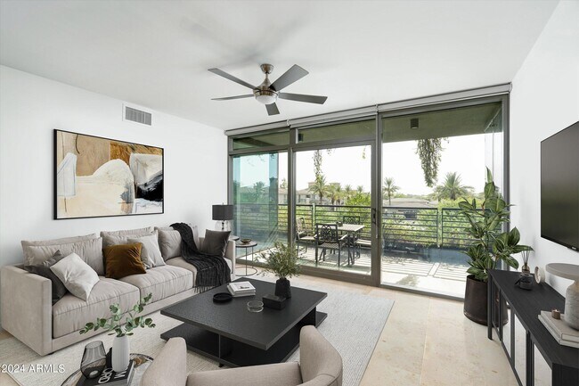 Foto del edificio - 7120 E Kierland Blvd