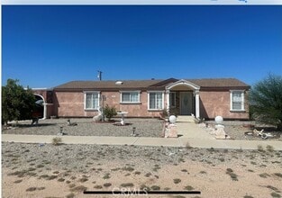 Building Photo - 2614 Sea Manor Ave