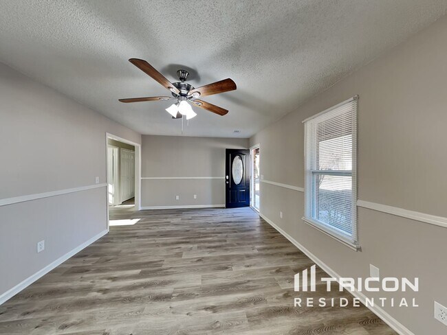 Building Photo - 520 Kenton Drive Irmo SC