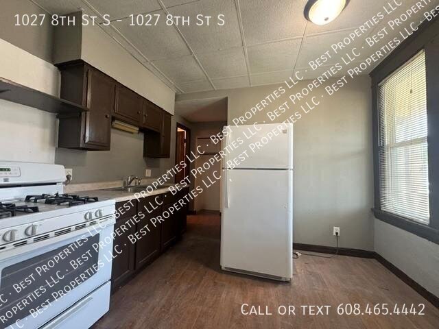 Foto del edificio - 1027 8th St S