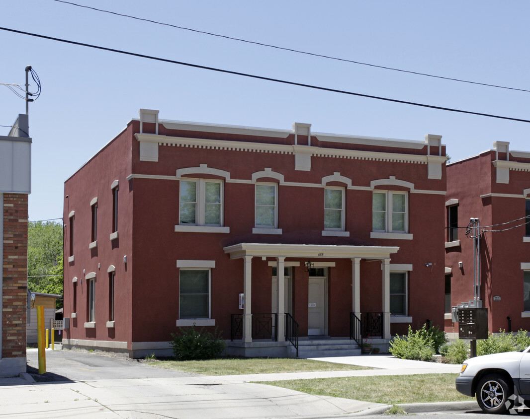 Primary Photo - Smith South Apartments