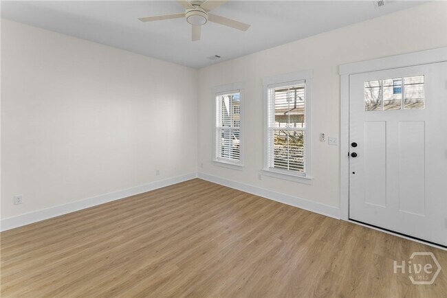 Foto del edificio - 1203 E Bolton St