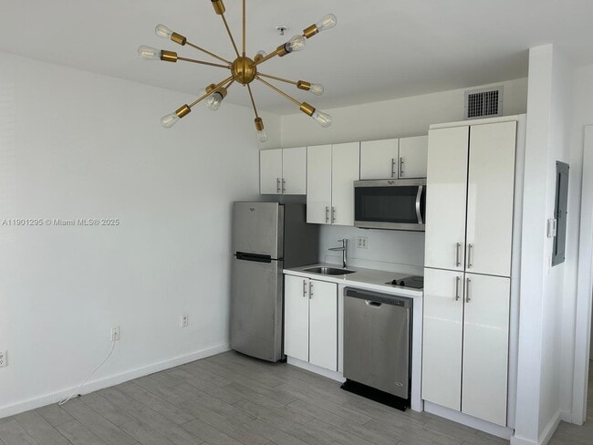 Foto del edificio - 1601 Meridian Ave