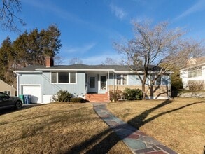 Building Photo - 57 Clifton Rd