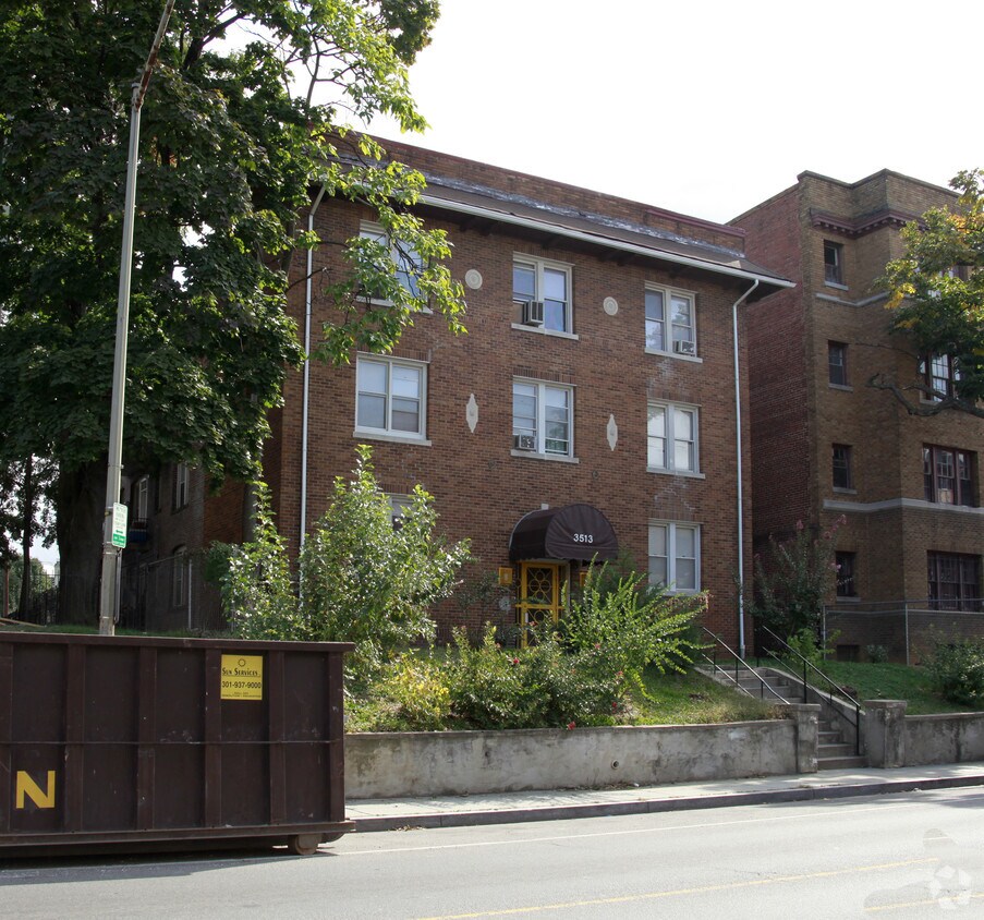 Primary Photo - 3513 13th St NW