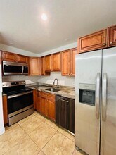 Building Photo - 7701 SW 10th Ct