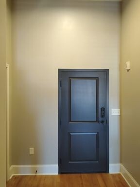 Building Photo - 936 Broad St