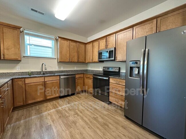 Foto del edificio - 72 Shiloh Rd