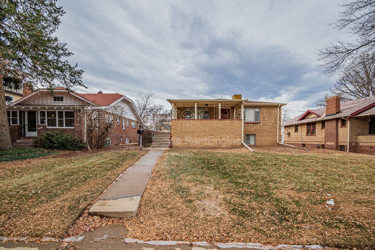 Foto principal - 2033 1/2 Clayton Street