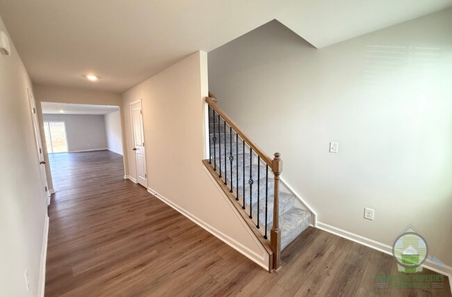Foto del edificio - 209 Wintersweet Wy