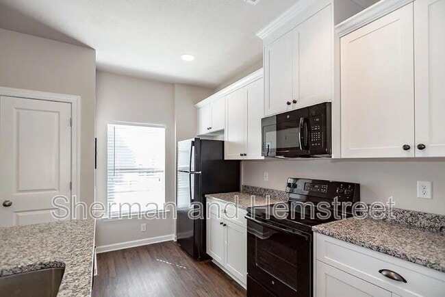 Building Photo - 303 Joiner Cir