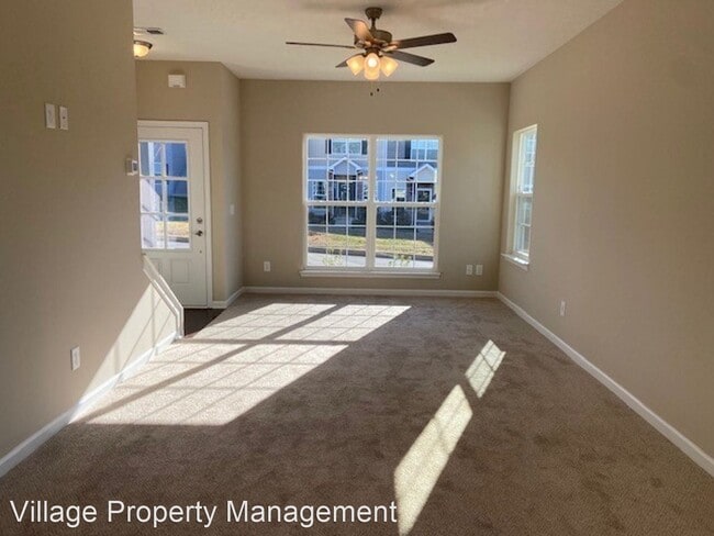 Building Photo - 3 br, 2.5 bath House - 5869 Monroe Xing