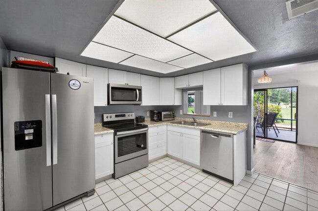 Building Photo - 4728 Orange Grove Blvd
