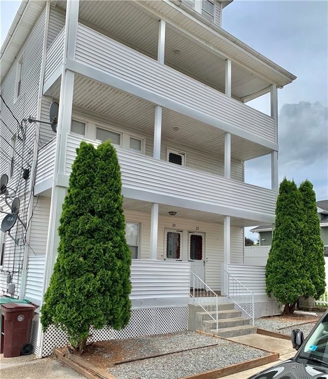 18 Winthrop St Unit 2, Woonsocket, RI 02895 Apartment for Rent in