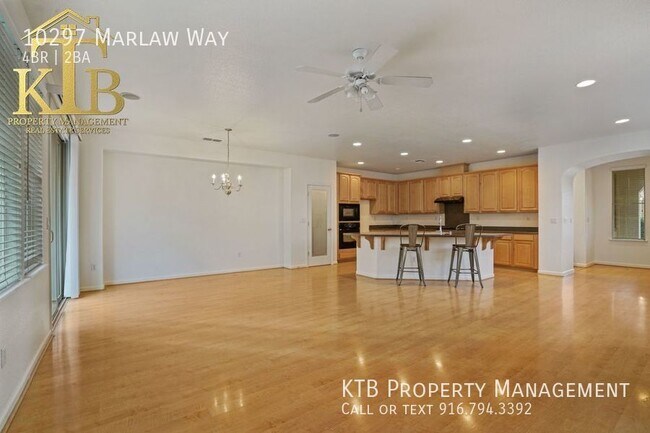 Foto del edificio - Fantastic 4 bedroom home in Elk Grove