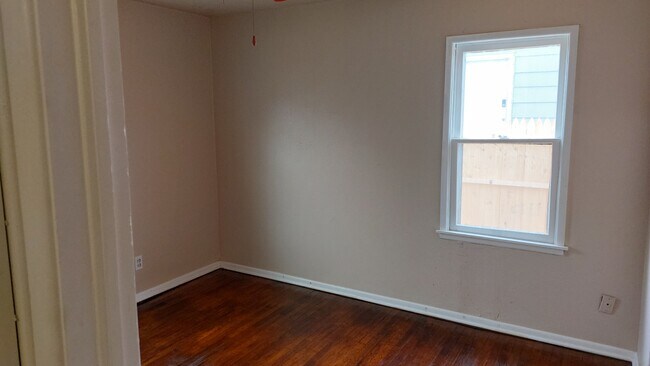 Foto del edificio - 4429 SE 39th St