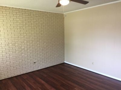 Foto del edificio - 817 W Mauney Ave