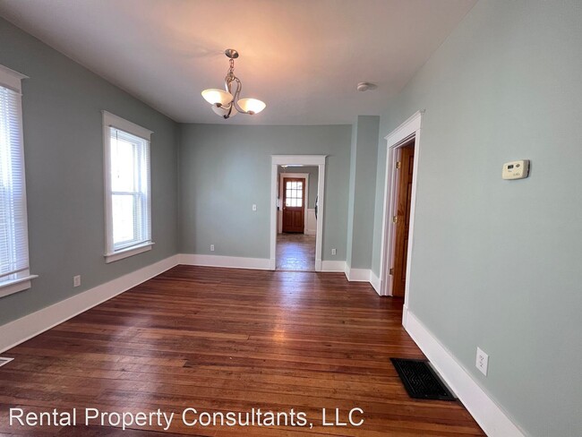 Building Photo - 3 br, 1.5 bath House - 1051 Wealthy Street SE