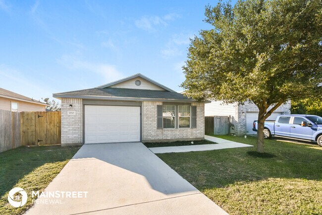 Building Photo - 2727 Candle Ridge Dr