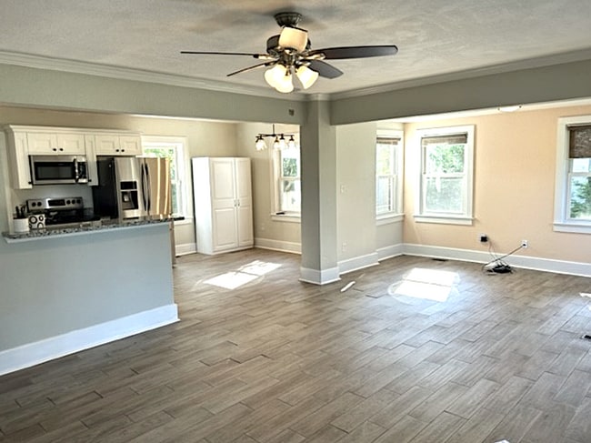 Building Photo - ***HURRY!!! Updated Cape Cod HOUSE w/ Yard/Near Military Base!