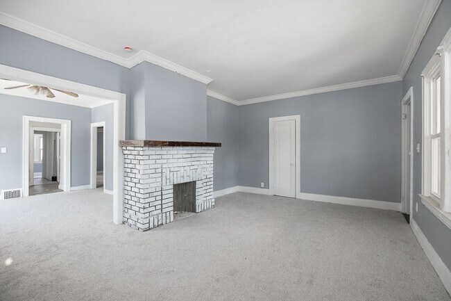 Foto del edificio - 12617 Edmonton Ave