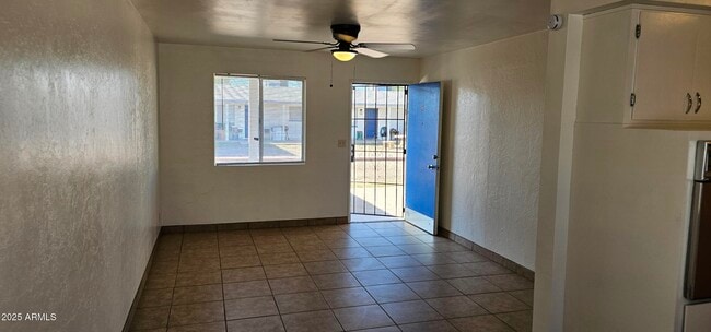 Building Photo - 104 S Allen