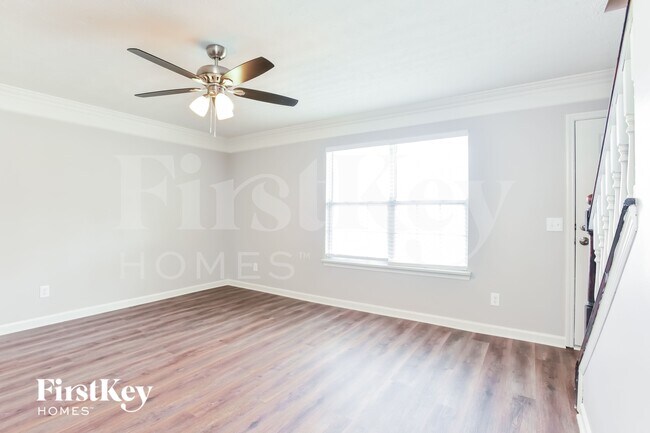 Building Photo - 204 Merritt Dr
