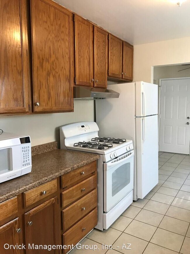 Building Photo - 3 br, 1 bath House - 1364 Saratoga Ave