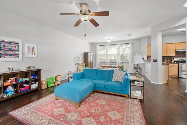 Foto del edificio - 6630 Hillside Terrace Dr