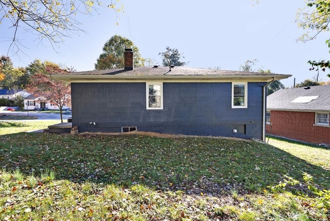 Building Photo - 414 Churchill Ct