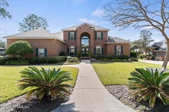 Building Photo - 3826 Reedpond Dr N