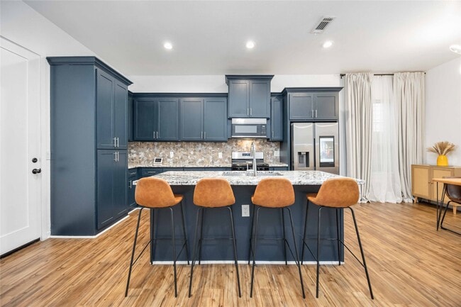 Foto del edificio - 14108 Bridgeport Rd