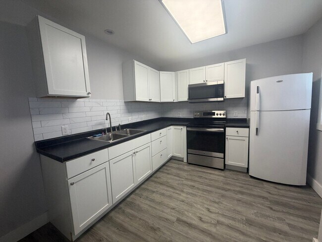 Foto del edificio - 1518 W 2nd St