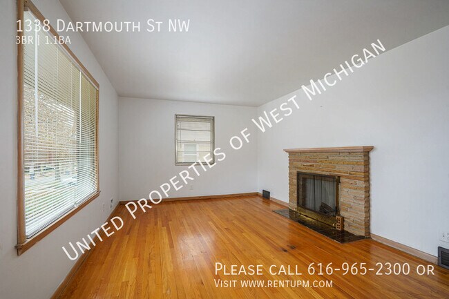 Building Photo - Tours Estimated to Begin 4/2 | Spacious 3 ...
