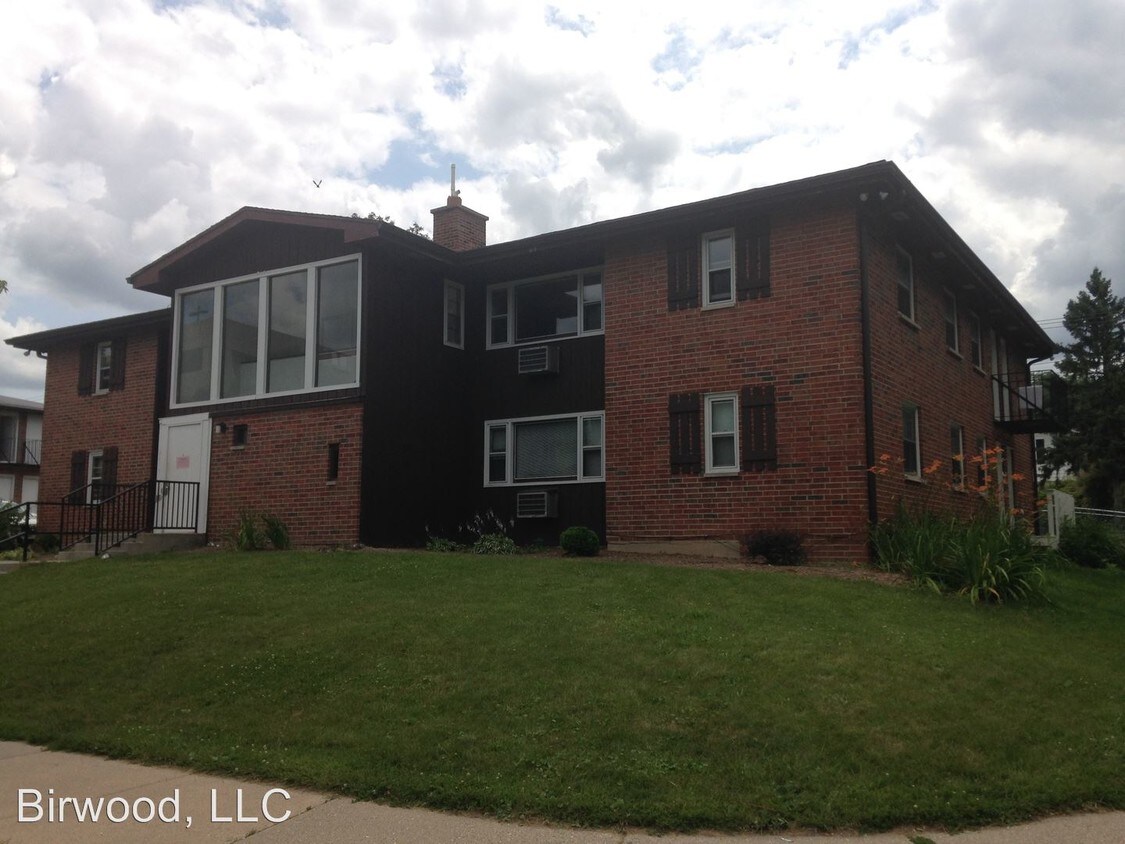Primary Photo - 2609 McDivitt Rd