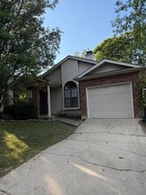 Building Photo - 881 Revere Run Dr